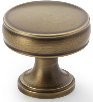 Lynd Cupboard Knob - Available In Two Sizes - Antique Brass (Lacquered)