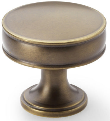 Lynd Cupboard Knob - Available In Two Sizes - Antique Brass (Lacquered)