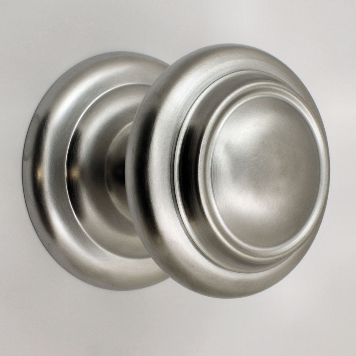 Extra Large Centre Door Knob - Satin Chrome