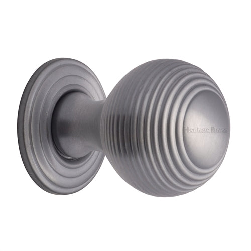 Reeded Cupboard Knob - 32mm - Satin Chrome