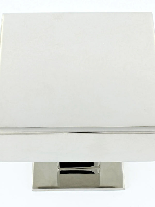 Polished Stainless Steel finish