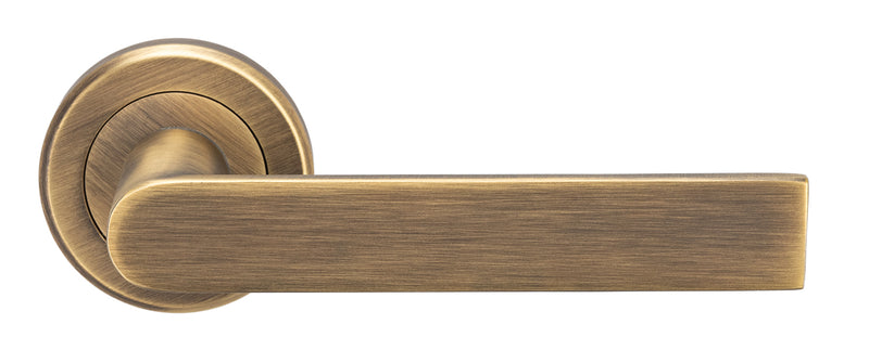 Edge Lever Handle On Concealed Fix Round Rose - Antique Brass