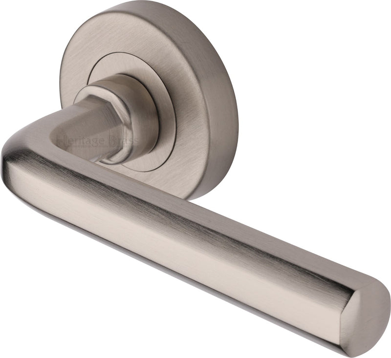 Octave Lever Handle On Round Rose - Satin Nickel