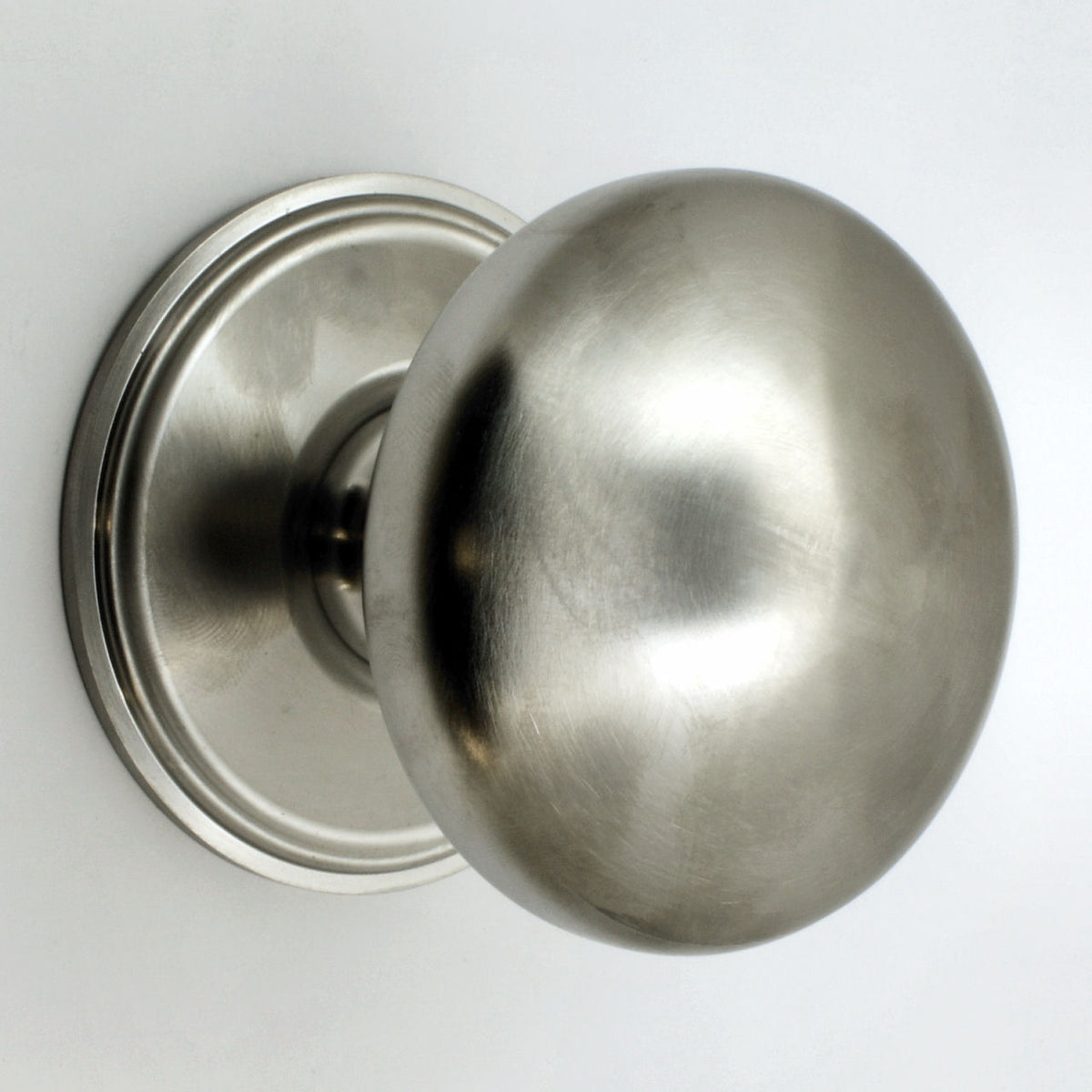 Modern Plain Style Centre Front Door Knob - Satin Chrome