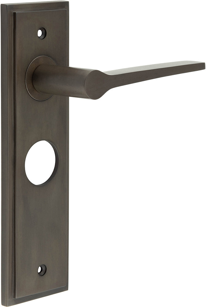 Tappered Pattern Lever Handle On A Large Rectangular Backplate - Dark Bronze