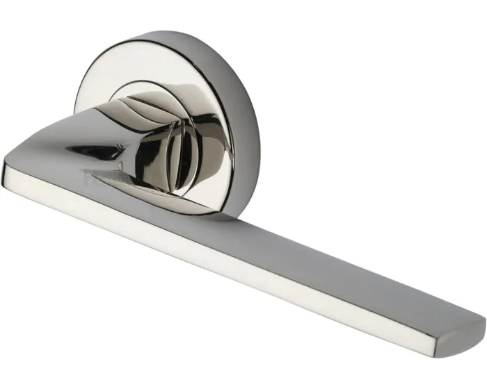 Metro Angled Lever Handle On Round Rose - Polished Nickel | G 