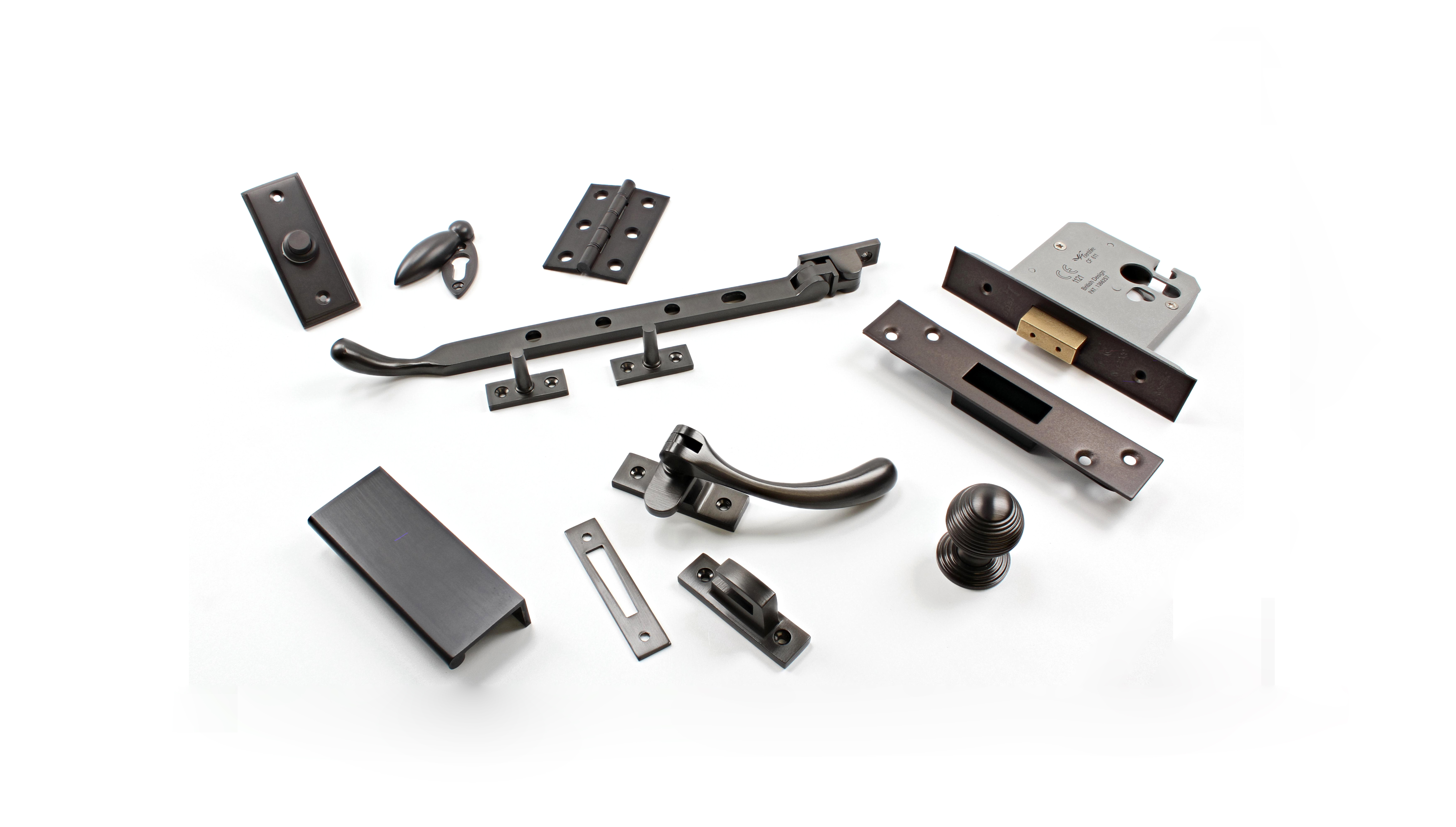 Grouped-Banner-Photo-Matt-Bronze