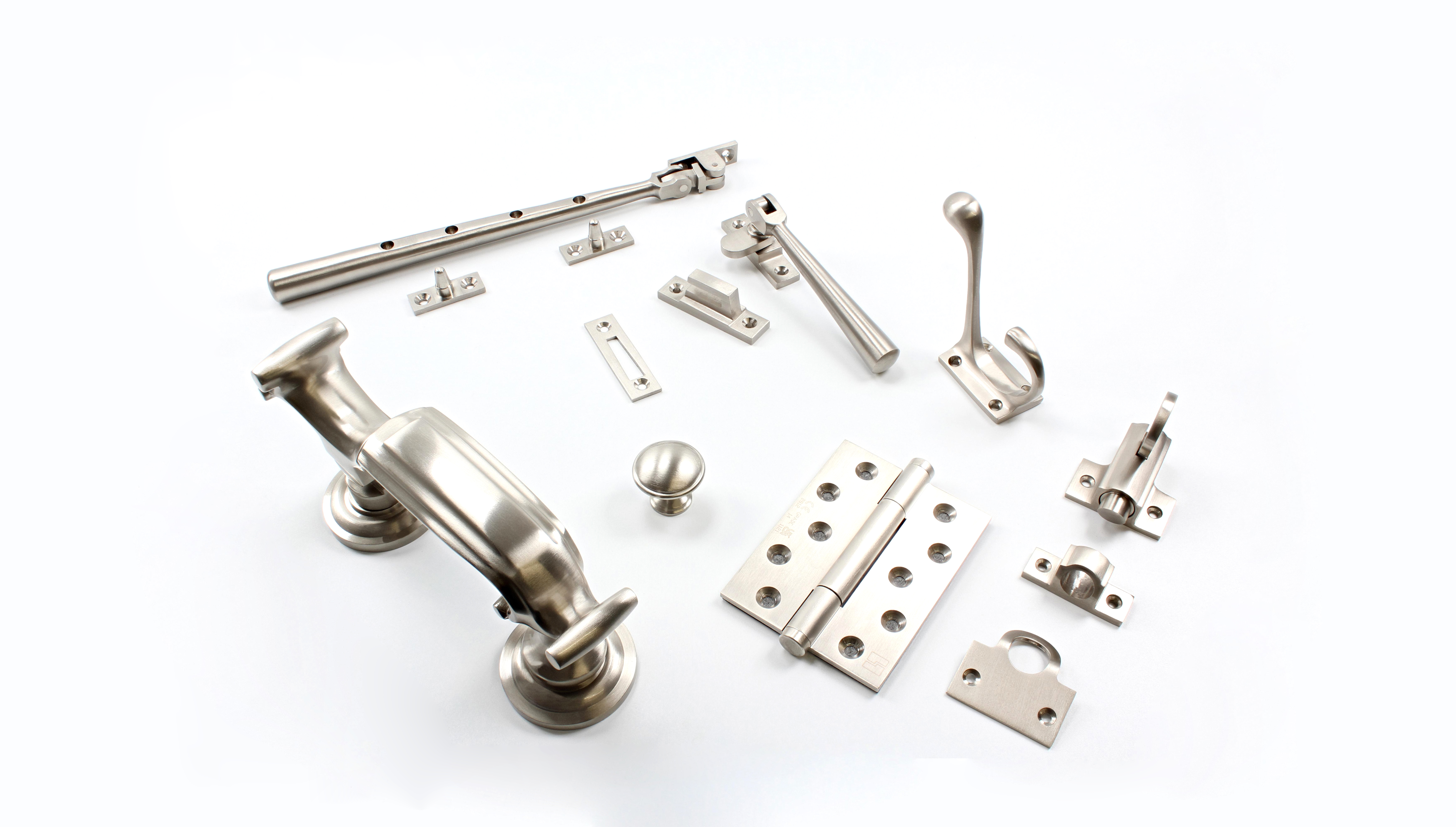 Grouped-Banner-Photo-Satin-Nickel