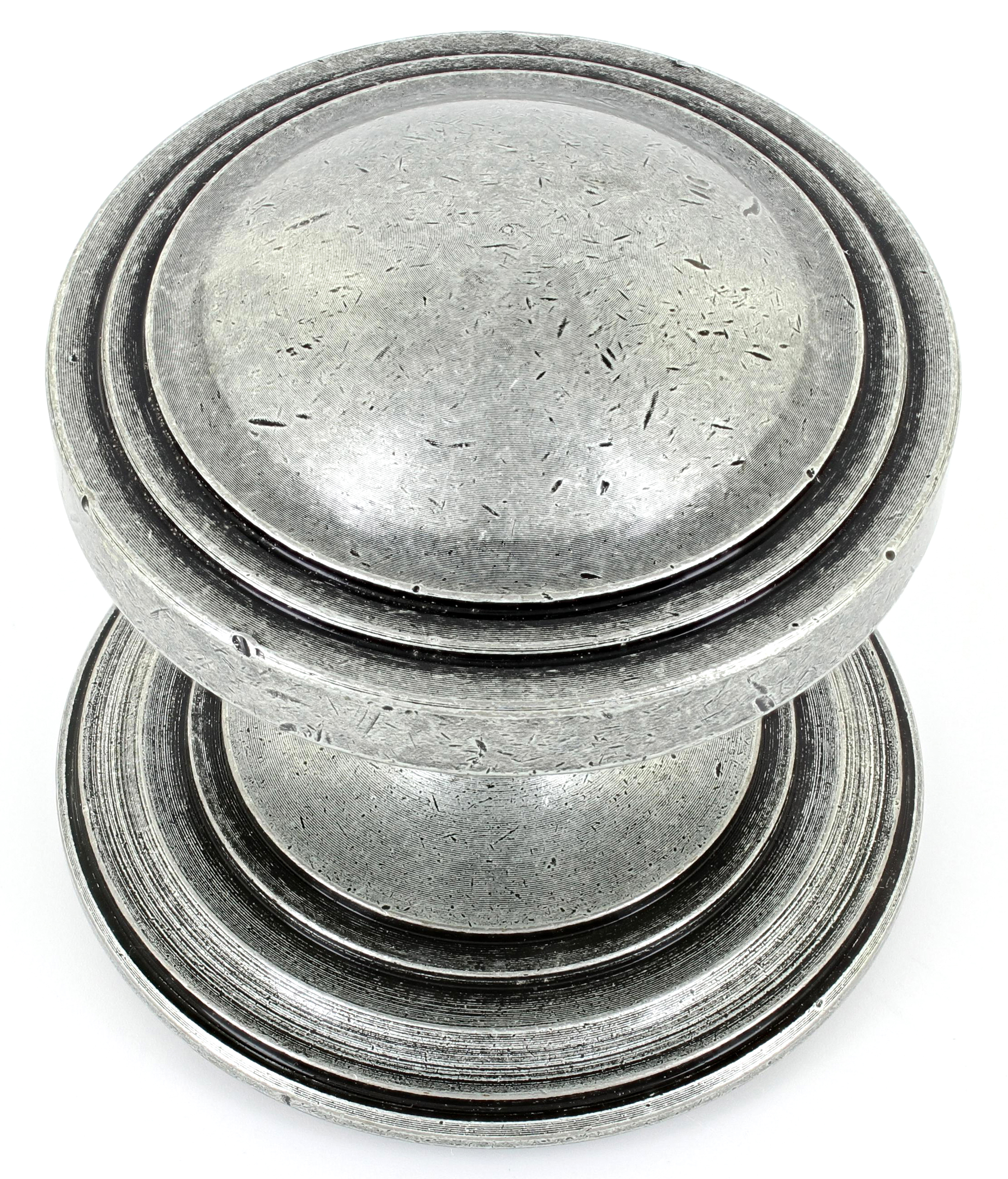 Ironmongery-Finishes-Pewter-Effect