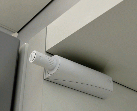 Image showing touch latch surface mounted to carcass