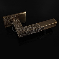 hammered-antique-bronze-lever-handle